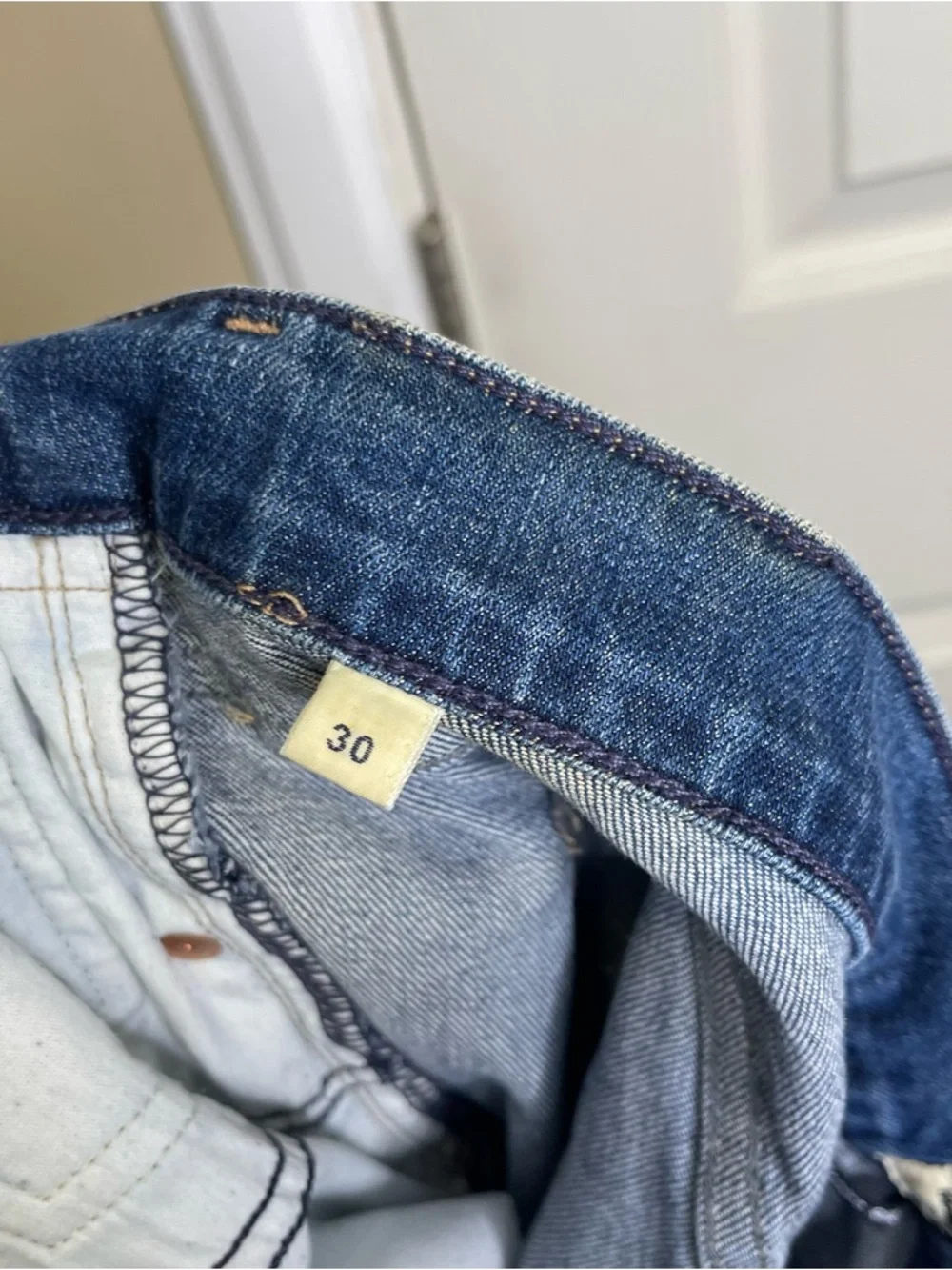 Citizens Of Humanity Emerson Slim Boyfriend Mid Wash Jeans Sz 30 - Picture 11 of 12